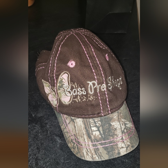 Infant size girl's Bass Pro Shop hat - Picture 1 of 3